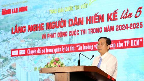 Trao giải cuộc thi "Lắng nghe người dân hiến kế" lần 5