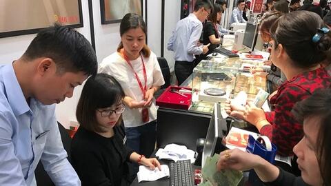 Giá vàng lập đỉnh mới, thương hiệu SJC vọt lên mốc 88 triệu đồng mỗi lượng