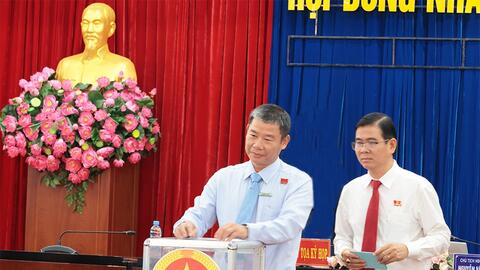 Ông Bùi Minh Thạnh làm Phó Chủ tịch UBND tỉnh Bình Dương