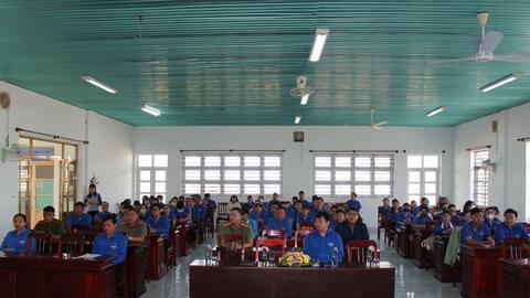 Tỉnh đoàn Ninh Thuận chăm lo Tết cho đoàn viên khó khăn