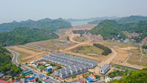 Doanh nghiệp bất động sản niêm yết sôi động mua bán dự án