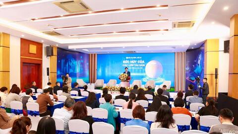 Vị thế USD “lung lay” trước làn sóng thách thức mới?