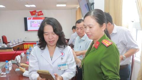 Hơn 94.000 lượt đóng góp ý kiến Văn kiện Đại hội XIV qua ứng dụng VNeID tại Cần Thơ