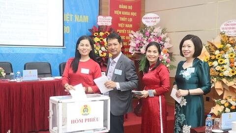 Phấn đấu 100% đoàn viên có việc làm ổn định