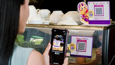 Ngành Ngân hàng bứt phá chuyển đổi số: Thanh toán không dùng tiền mặt vượt xa mục tiêu đề ra