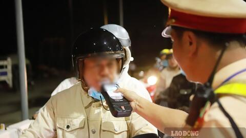 CSGT thường trực ngày Tết, ngăn ngừa nguy cơ tai nạn