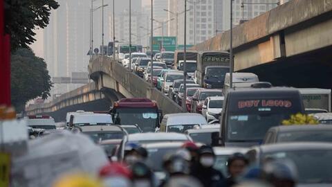 Thủ tướng yêu cầu không để ùn tắc kéo dài ở cửa ngõ Hà Nội, TPHCM dịp nghỉ lễ