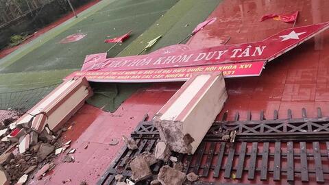 Lốc xoáy xuất hiện ở xã miền núi Quảng Trị