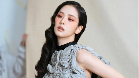 Jisoo (Blackpink) bị kêu gọi tẩy chay