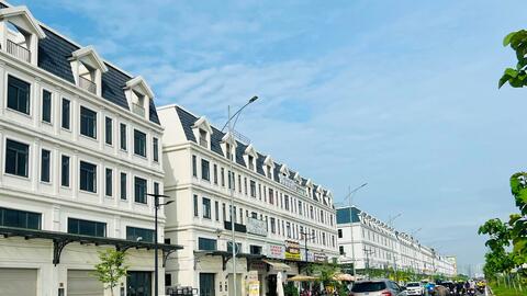 TP. Hồ Chí Minh “gỡ khó” cho hơn 60 dự án bất động sản, phấn đấu cấp 61.200 sổ hồng trong năm 2026