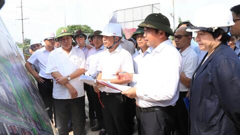 Bí thư Hà Nội Trần Đức Thắng thúc tiến độ dự án khẩn cấp chống úng ngập