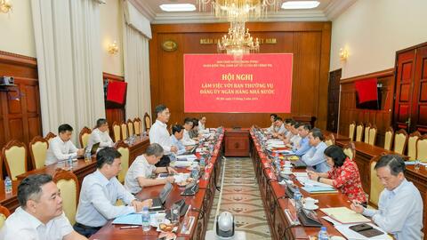 Đoàn Kiểm tra, giám sát số 12 của Bộ Chính trị làm việc với Ban Thường vụ Đảng ủy Ngân hàng Nhà nước Việt Nam