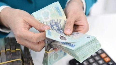 Một công ty xi măng chốt danh sách trả cổ tức tiền mặt 25%