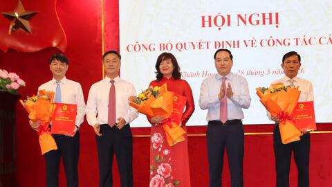 Khánh Hòa điều động, bổ nhiệm nhiều cán bộ lãnh đạo chủ chốt