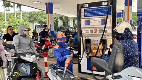 Ngày đầu tiên chỉ bán xăng E10 và E5: Người dân đánh giá khả quan