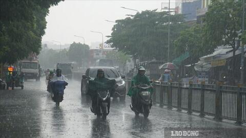 Cảnh báo các tỉnh thành mưa dông hôm nay, có nơi mưa to đến rất to