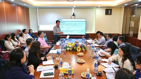 Nâng hạn mức bảo hiểm, hoàn thiện cơ chế can thiệp sớm và kinh nghiệm quốc tế