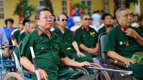 Gần 476 tỷ đồng tặng quà người có công nhân kỷ niệm 79 năm ngày Thương binh - Liệt sĩ