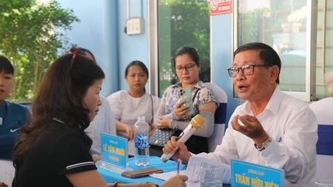 Khánh Hòa phấn đấu 100% người dân được khám sức khỏe miễn phí