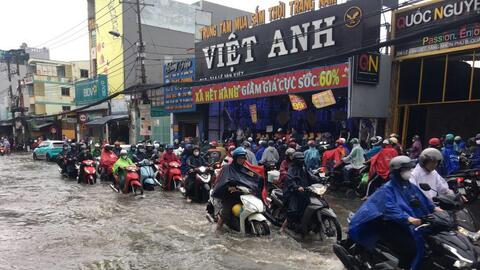 TPHCM mở rộng đường Lê Văn Việt giải cứu kẹt xe và ngập nước khu Đông