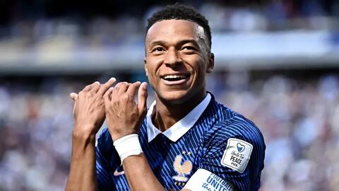 Mbappe ghi cú đúp giúp tuyển Pháp vào vòng 1/16 World Cup 2026