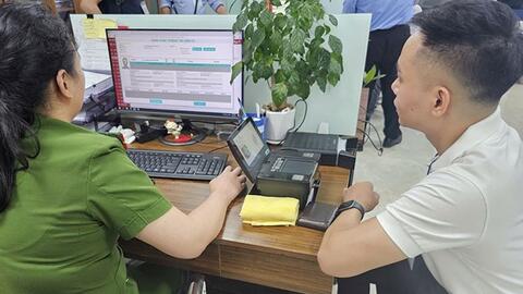 Bộ Công an nói về việc bỏ thu thập, cập nhật thông tin sinh trắc học ở cấp bộ, cấp tỉnh