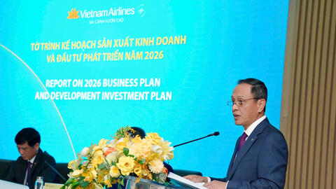 ĐHĐCĐ Vietnam Airlines: Mục tiêu doanh thu tăng trưởng 2 chữ số, lợi nhuận giảm do áp lực giá nhiên liệu