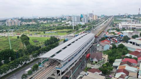Khi tín dụng ngân hàng trở thành “nguồn vốn cứu cánh” hạ tầng