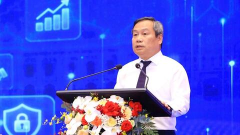 Chủ tịch Hà Nội: Điều người dân cần là thông tin dễ tìm, thủ tục được hướng dẫn rõ ràng
