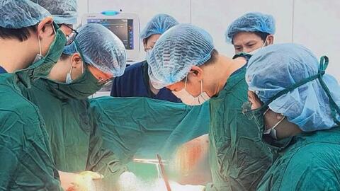 Thai 36 tuần không ra máu, tim thai vẫn tốt nhưng tử cung đã bị vỡ