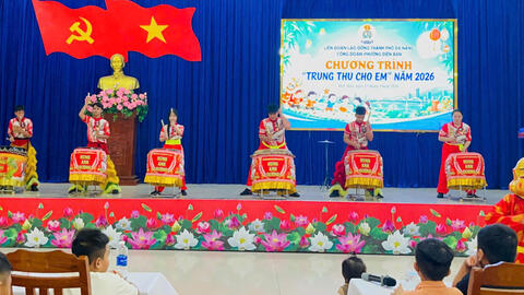 8.000 suất quà Trung thu đến với con công nhân khó khăn Đà Nẵng