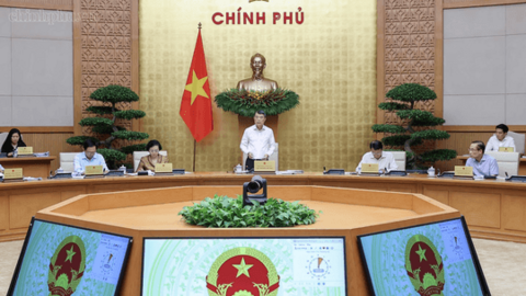 Thủ tướng: Thể chế phải đi trước một bước, mở đường cho phát triển; quyết tâm xử lý triệt để các chồng chéo, bất cập