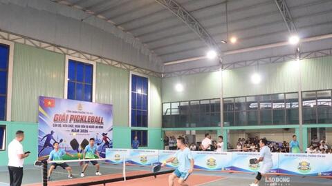 Bác sĩ chỉ ra chấn thương thường gặp khi chơi Pickleball ở người trung niên