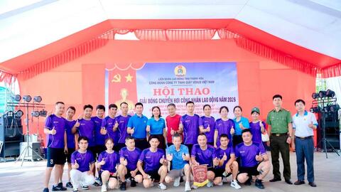 Tạo sân chơi thể thao, gắn kết công nhân Công ty Giầy Venus Việt Nam
