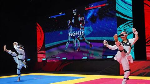 Võ sĩ Tuyết Sang giành huy chương bạc Taekwondo ảo tại ASIAD 20