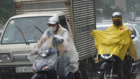 Dự báo khu vực mưa dông hôm nay, có nơi mưa rất to trên 100mm