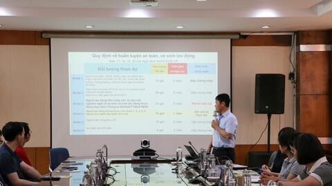 Công ty Cổ phần Hóa dầu và Xơ sợi Việt Nam trang bị kỹ năng an toàn vệ sinh lao động