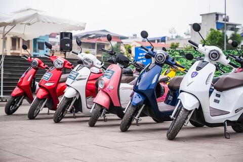 Tài chính khoảng 15 triệu đồng nên mua xe máy nào cho con đi học?