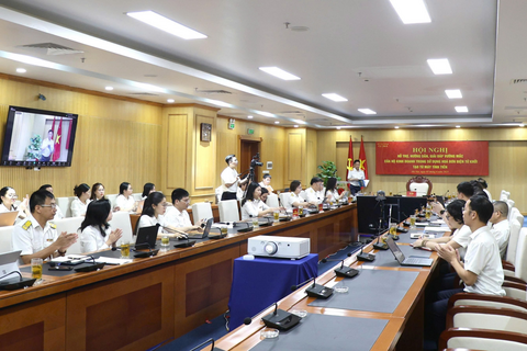Tháo gỡ vướng mắc của hộ kinh doanh trong sử dụng hóa đơn điện tử khời tạo từ máy tính tiền