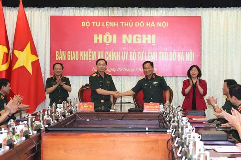 3 Đại tá, 10 sĩ quan cấp tá quân đội nhận nhiệm vụ mới