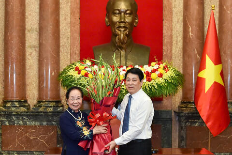 Chủ tịch nước Lương Cường: Mỗi người hãy luôn coi học tập là quyền lợi, trách nhiệm, nghĩa vụ của mình