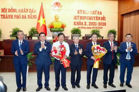 Ông Phạm Đức Ấn giữ chức Chủ tịch UBND thành phố Đà Nẵng