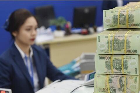 Đằng sau cuộc đua tăng vốn điều lệ của các ngân hàng