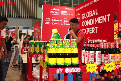 Doanh nghiệp nội địa đối mặt cạnh tranh leo thang trên sân nhà năm 2026