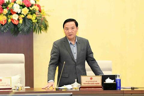 Giá rau xanh tăng gấp đôi gấp ba gây áp lực lớn với người lao động