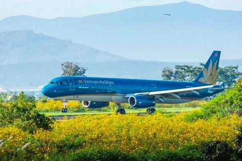 Vietnam Airlines tạm dừng khai thác toàn bộ chuyến bay tại sân bay Liên Khương từ tháng 3