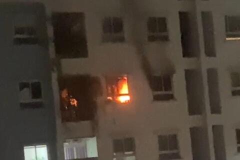 Cháy căn hộ chung cư Ecohome 1 ở Hà Nội lúc rạng sáng