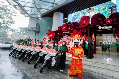 VPBank hỗ trợ hộ kinh doanh chuẩn hóa dòng tiền trước cơ chế thuế mới