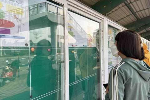 Doanh nghiệp tại Hà Nội thưởng tiền, hút lao động mới