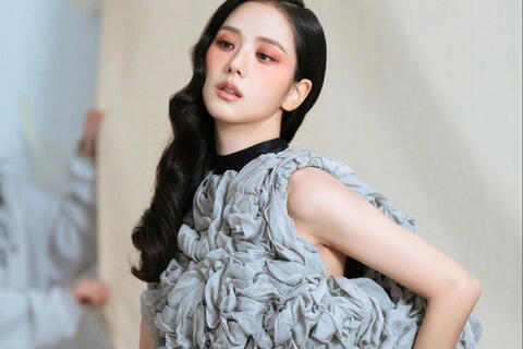 Jisoo (Blackpink) bị kêu gọi tẩy chay